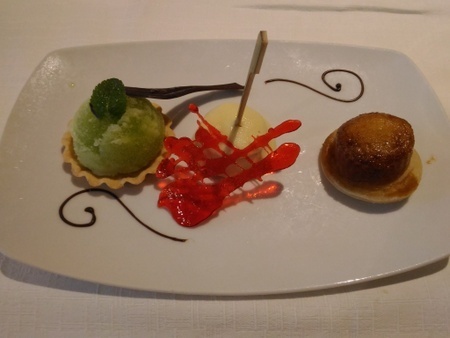 アザマラ・ジャーニーの食事.jpg